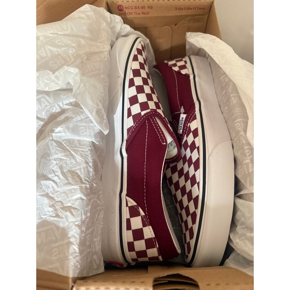 NEW Vans Classic Slip-On Checkerboard Pomegranate White 5.5Y/7 Womens 7 - Picture 8 of 9